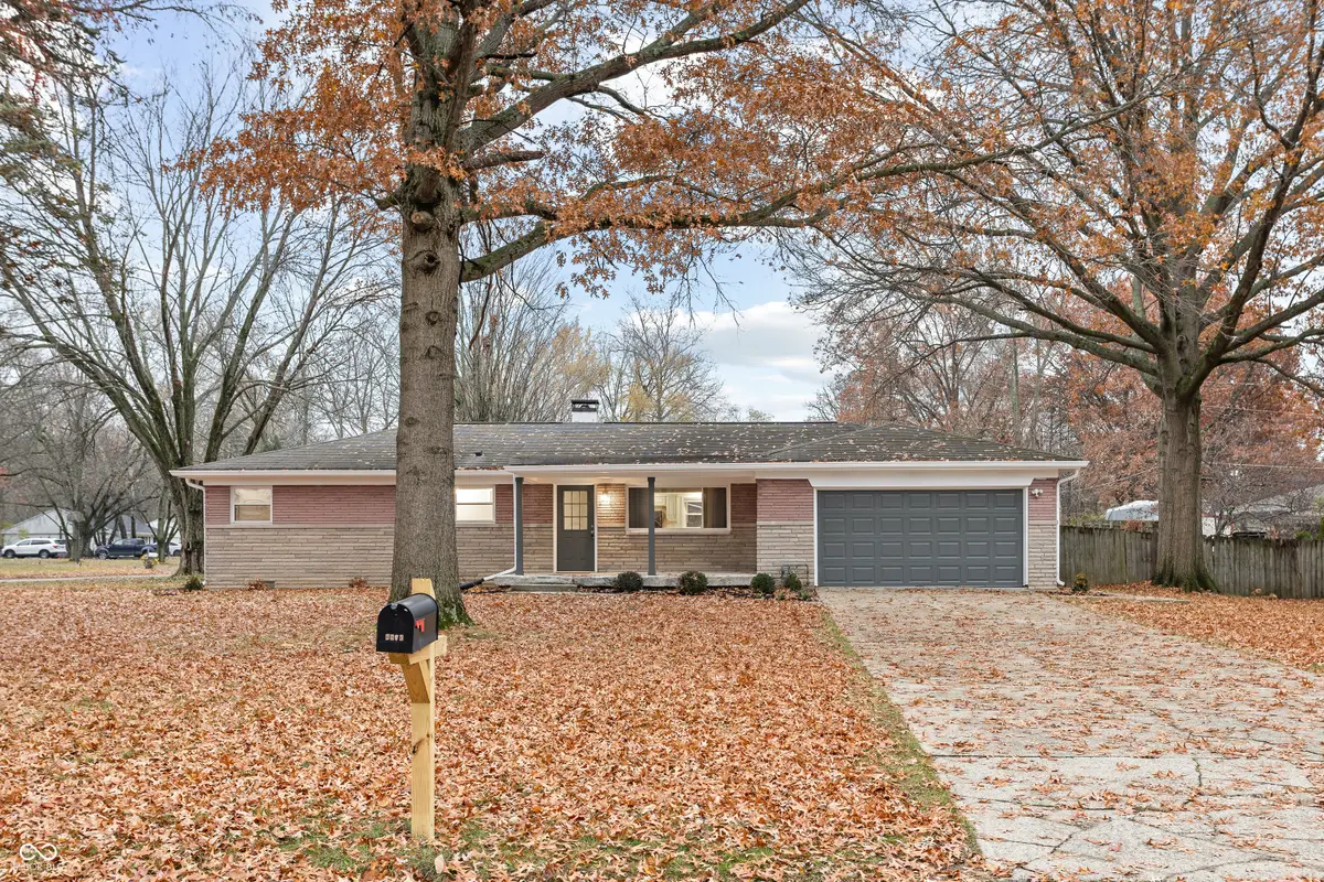 2715 Westleigh Drive, Indianapolis, IN 46268 - Image #1