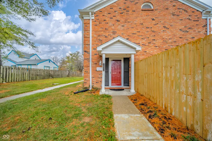 1601 Marborough Lane, Indianapolis, IN 46260 - Image #2