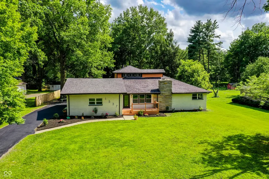1537 Greer Dell Road, Indianapolis, IN 46260 - Image #2