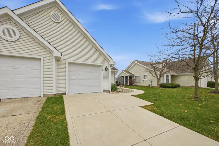 8967 Kiser Point, Indianapolis, IN 46256 - Image #2