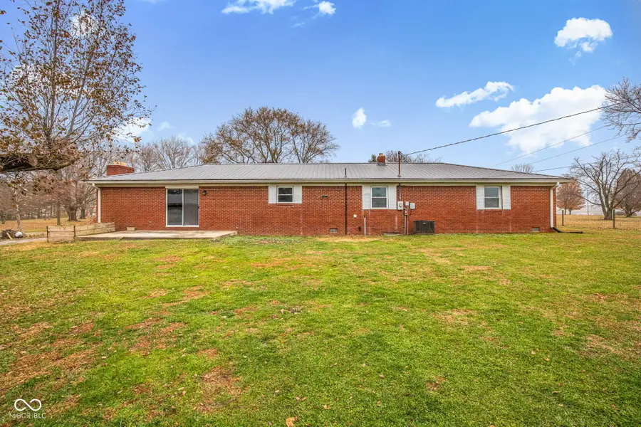 5829 E 200 S, Greenfield, IN 46140 - Image #2