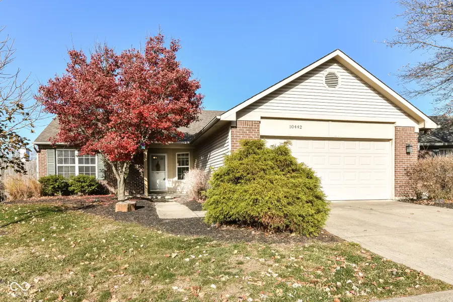 10442 Cedar Drive, Fishers, IN 46037 - Image #3