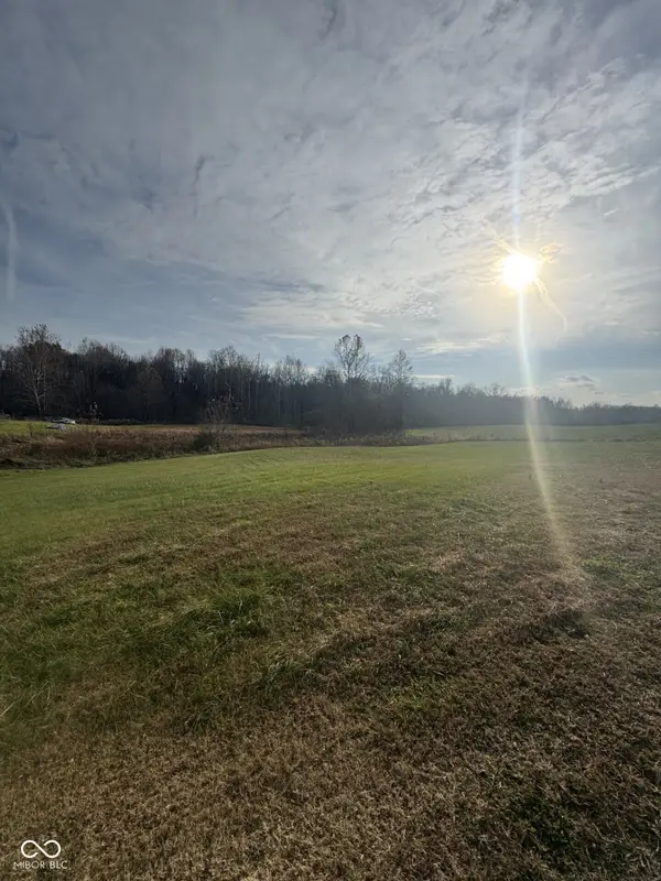 10000 E Block Co Rd 1050 N, Seymour, IN 47274