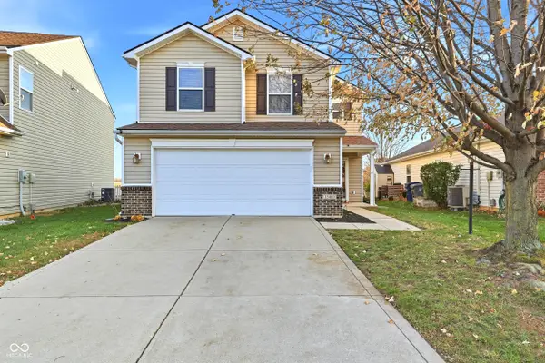 15460 Old Pond Circle, Noblesville, IN 46060