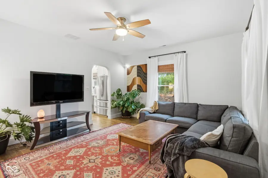 202 S Buck Street, Whitestown, IN 46075 - Image #2