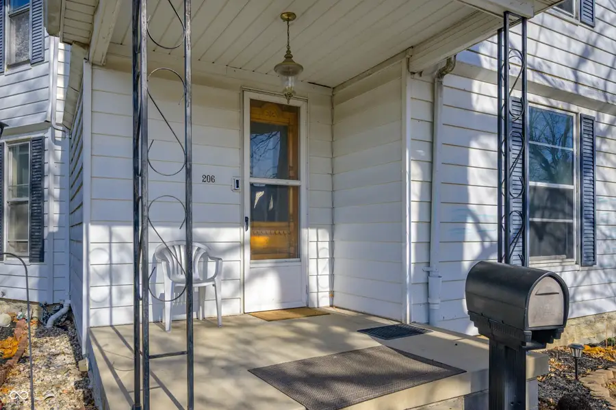 206 E John Street, Alexandria, IN 46001 - Image #2