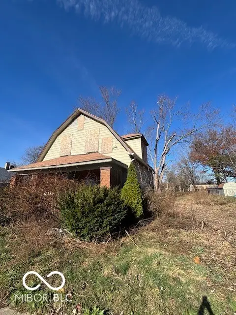 1532 Spruce Street, Terre Haute, IN 47807 - Image #2