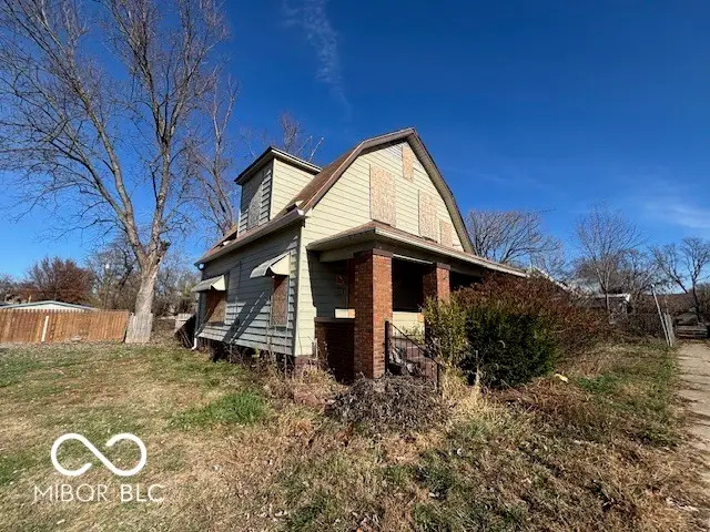 1532 Spruce Street, Terre Haute, IN 47807 - Image #3