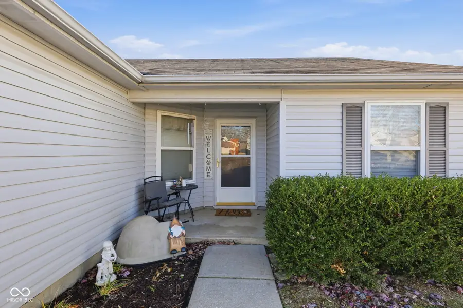 6819 Glenn Meade Drive, Indianapolis, IN 46241 - Image #3