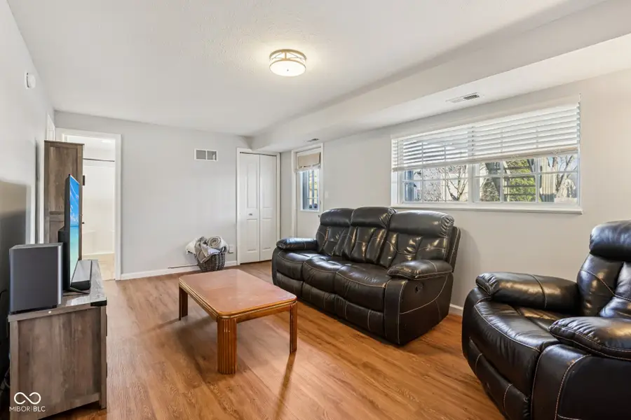 111 Meadow Creek Boulevard, Whiteland, IN 46184 - Image #3