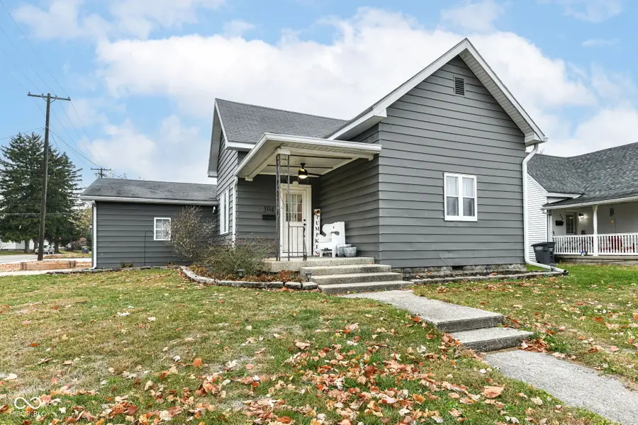 304 Oak Street, Tipton, IN 46072 - Image #2