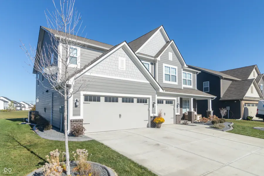 4900 Morenci Court, New Palestine, IN 46163 - Image #2