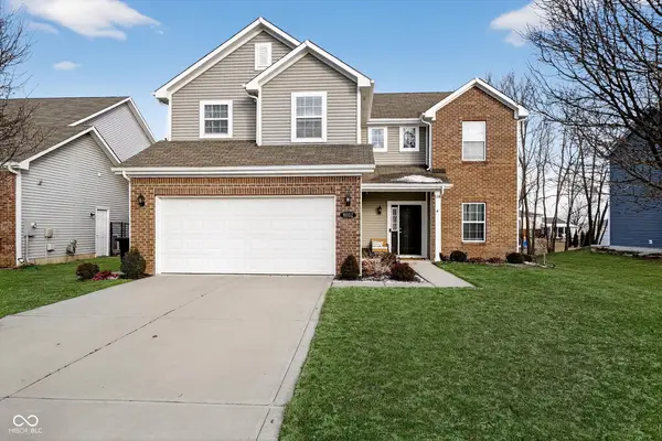 8802 Benjamin Lane, Avon, IN 46123