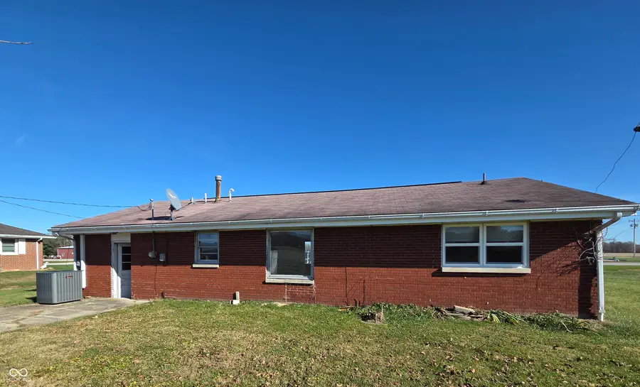 2954 S State Road 235, Medora, IN 47260 - Image #2