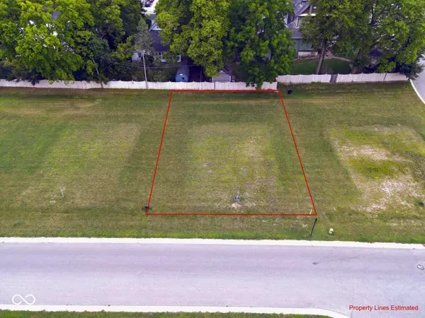 142 W Franklin Street, Shelbyville, IN 46176