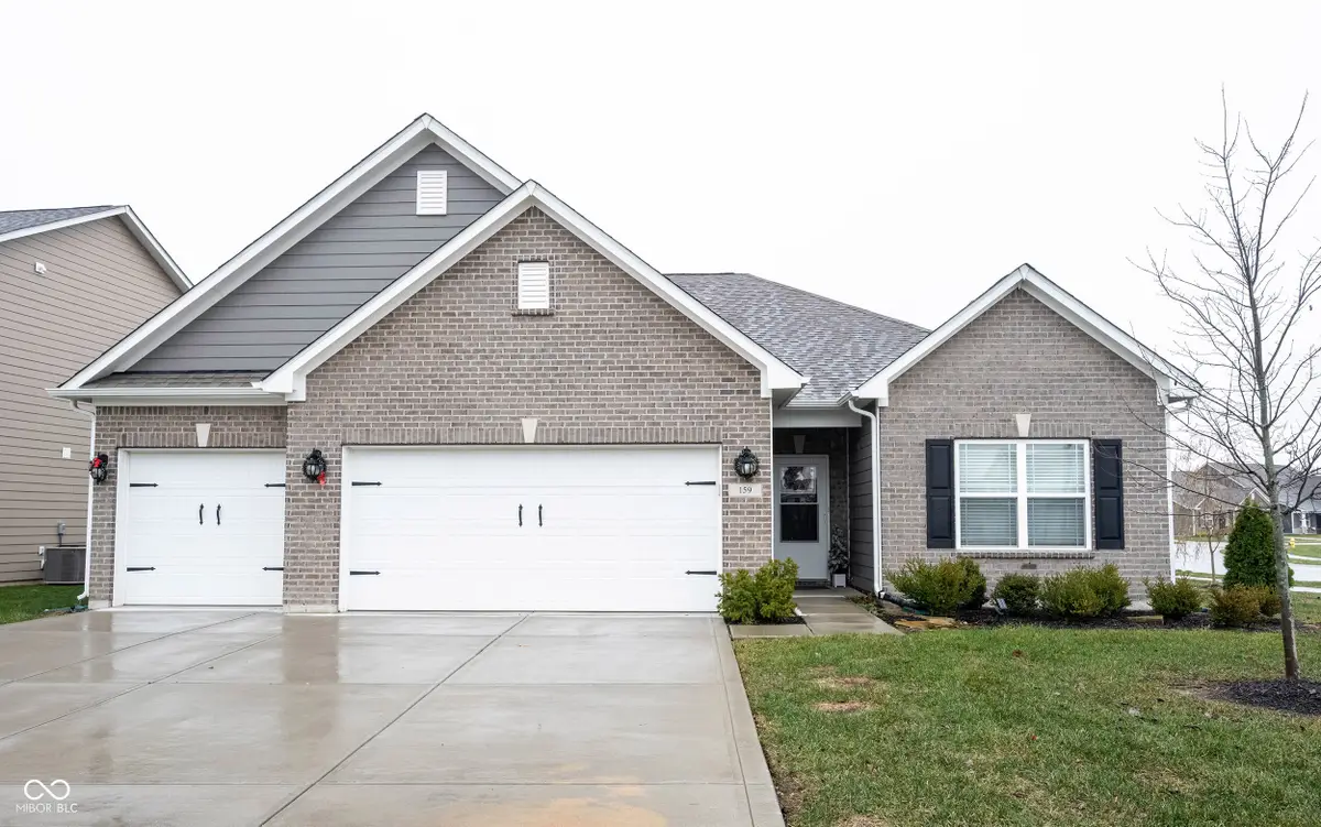 159 Carrick Glen Boulevard, Pendleton, IN 46064 - Image #1