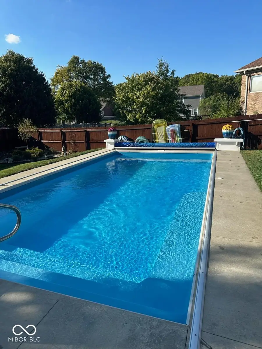 6328 Rod Court, Indianapolis, IN 46237 - Image #3