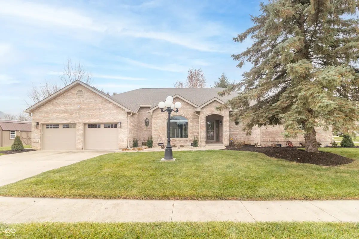 707 Fairington Way, Alexandria, IN 46001 - Image #1