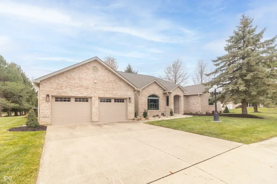707 Fairington Way, Alexandria, IN 46001 - Image #2