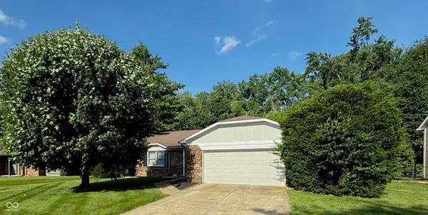 1348 Secretariat Lane, Indianapolis, IN 46217