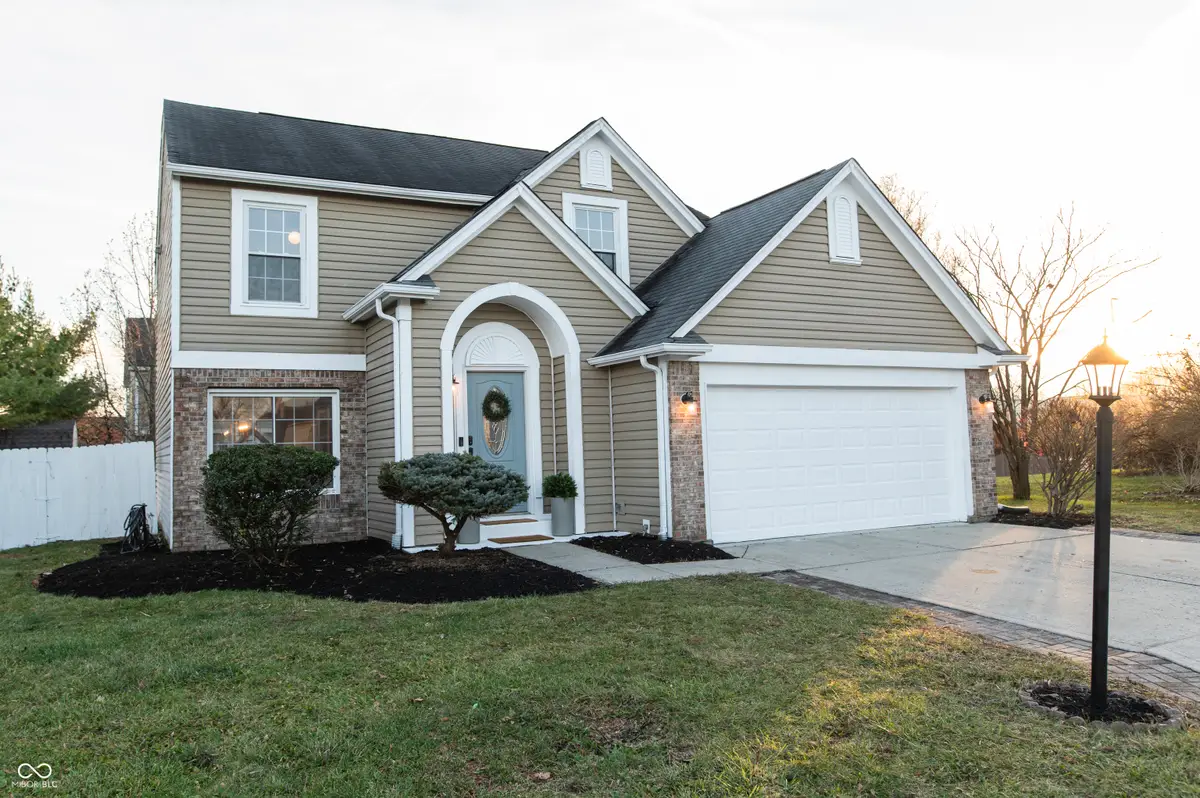 9923 Wellsford Circle, Indianapolis, IN 46236 - Image #1