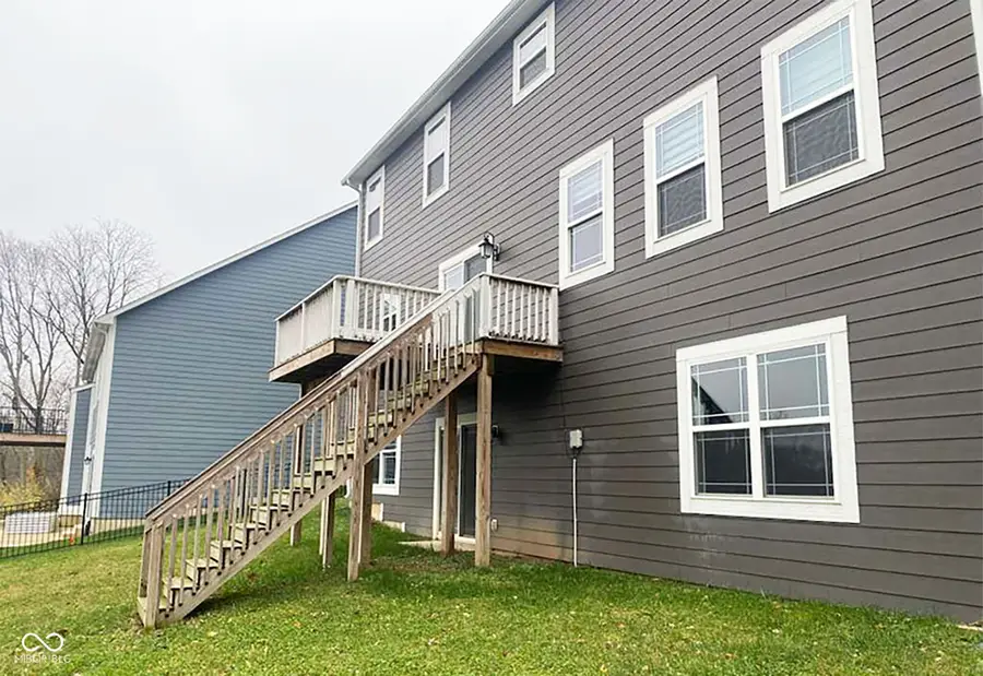 4946 Harris Pl N, Greenwood, IN 46142 - Image #3