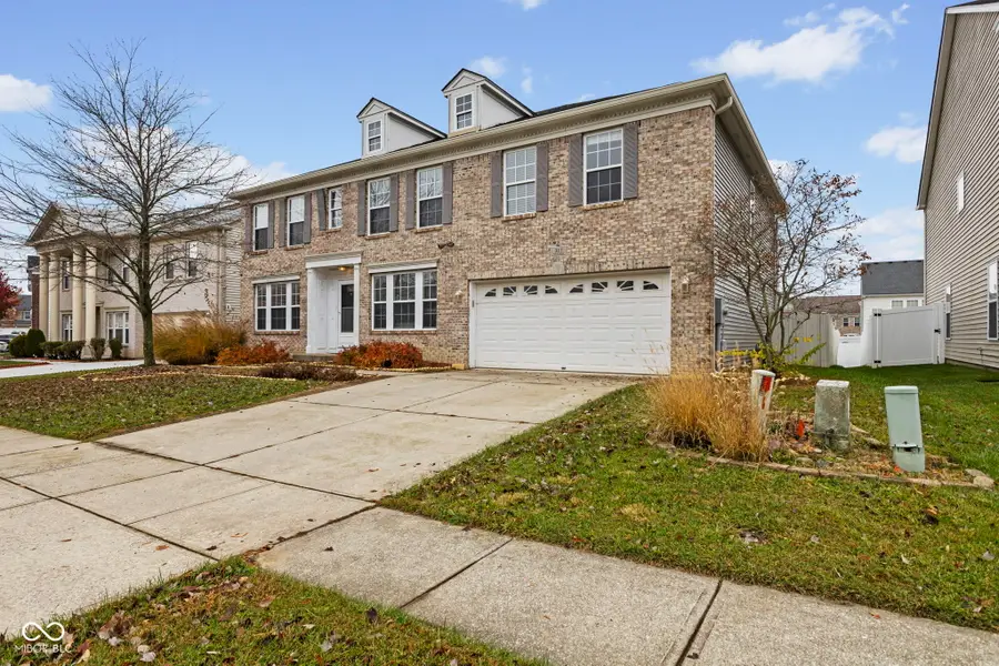 317 Legacy Boulevard, Greenwood, IN 46143 - Image #2