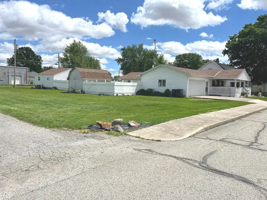 1216 N Cherry Street, Rushville, IN 46173 - Image #2