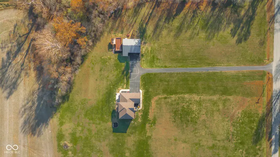 11005 N County Road 425 E, Hope, IN 47246 - Image #2