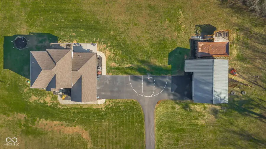 11005 N County Road 425 E, Hope, IN 47246 - Image #3