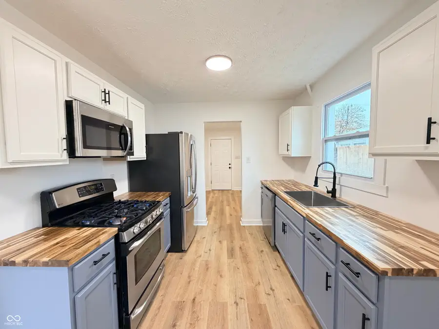 2753 Sangster Avenue, Indianapolis, IN 46218 - Image #2