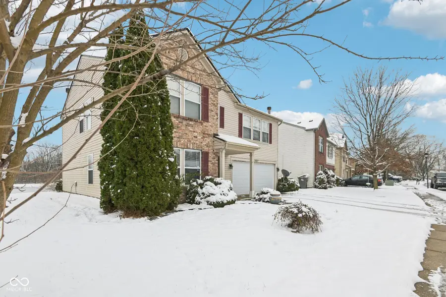 4927 Flame Way, Indianapolis, IN 46254 - Image #2