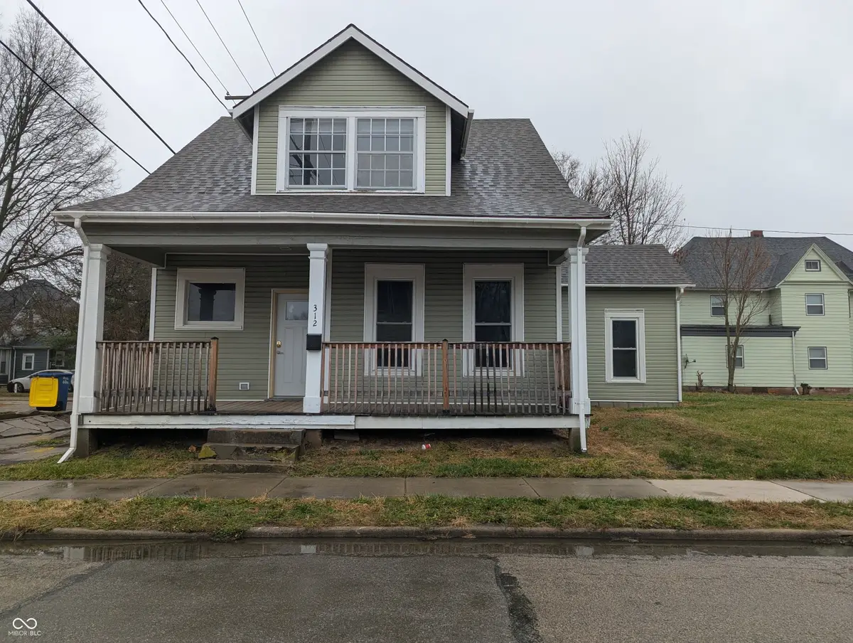 312 S Gharkey Street, Muncie, IN 47305 - Image #1