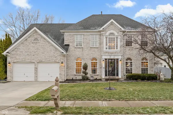 9989 Brightwater Drive, Fishers, IN 46038