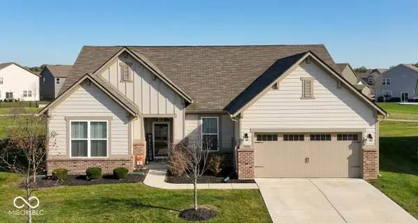 20022 Willenhall Way, Westfield, IN 46074