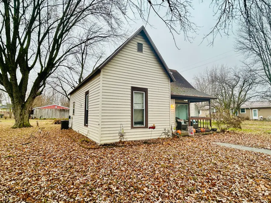 6 S Main Street, Roachdale, IN 46172 - Image #3