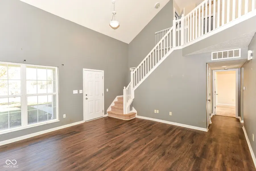 559 Genisis Drive, Whiteland, IN 46184 - Image #3