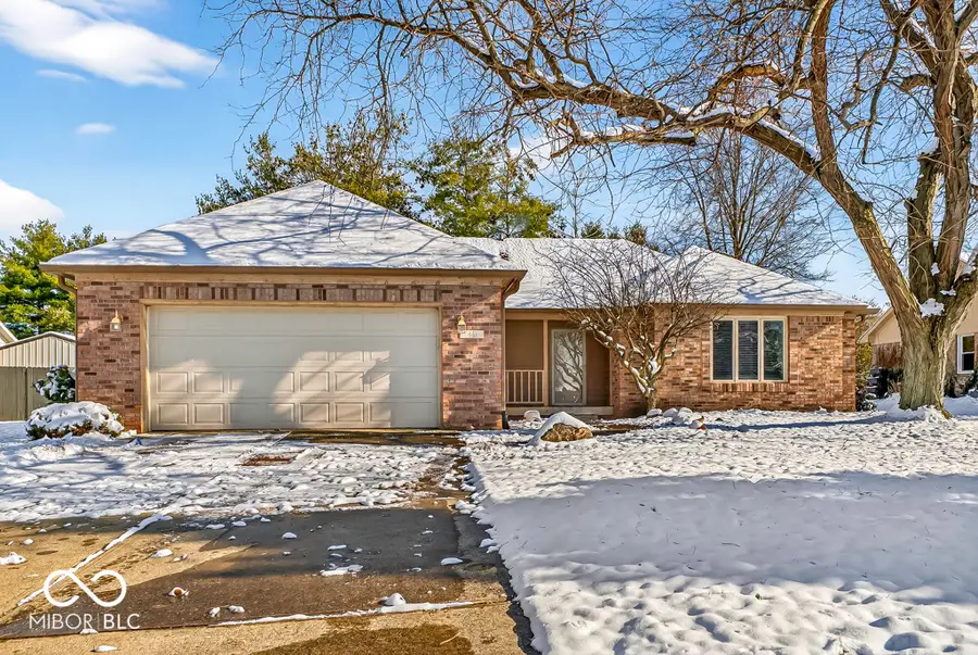 451 Pebble Way, Greenwood, IN 46142 - Image #2