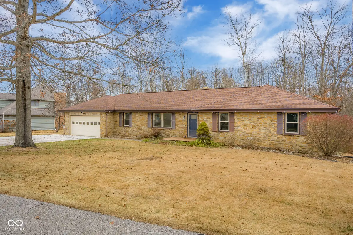 641 Terrace Lake Drive, Columbus, IN 47201 - Image #1