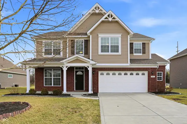 275 Entrance Hall View, Greenwood, IN 46142