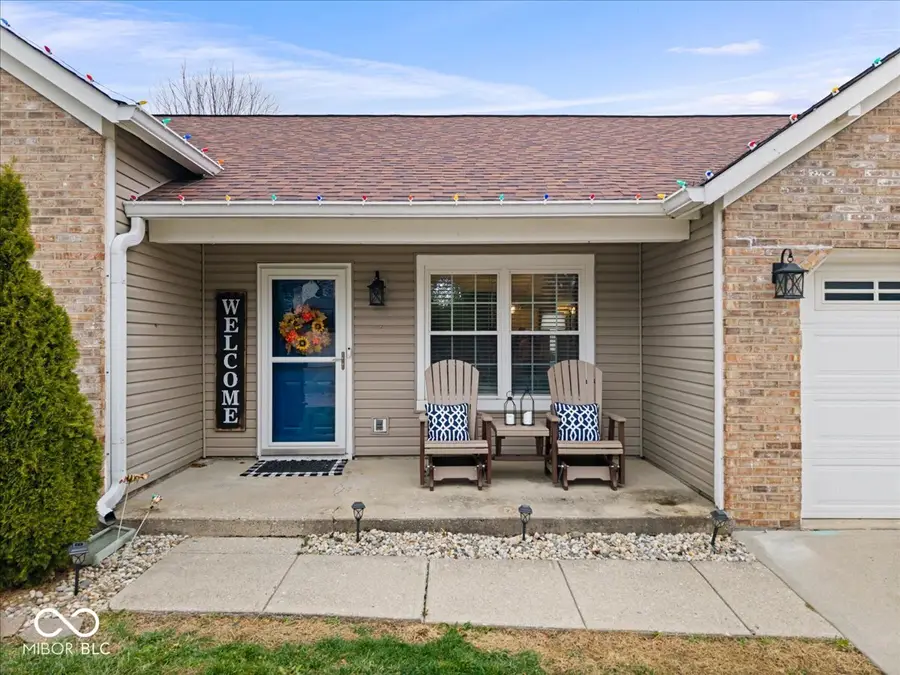 745 Sable Ridge Drive, Greenwood, IN 46142 - Image #2