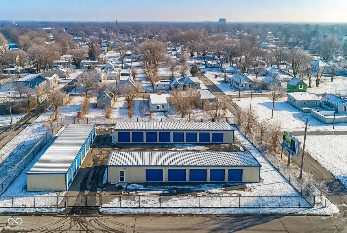 2009 Massachusetts Avenue, Indianapolis, IN 46218 - #1