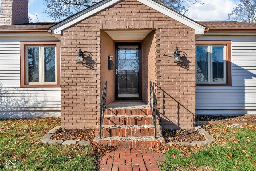 105 S Davis Street, Crawfordsville, IN 47933 - Image #3