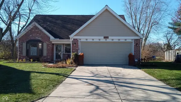 7721 Hollow Ridge Circle, Indianapolis, IN 46256