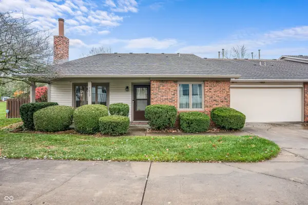 7609 Farm View Circle E, Indianapolis, IN 46256