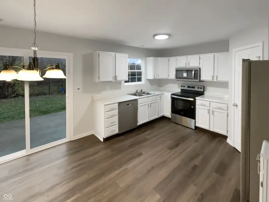 1076 Halifax Lane, Indianapolis, IN 46231 - Image #2