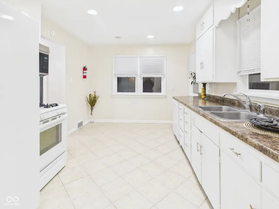 630 Chester Street, Anderson, IN 46012 - Image #3