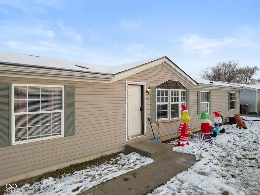 4687 Breckenridge Drive, Columbus, IN 47203 - Image #2