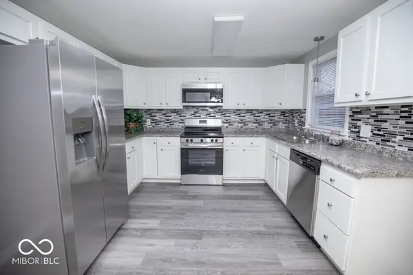 9060 N County Road 740 E, Butlerville, IN 47223