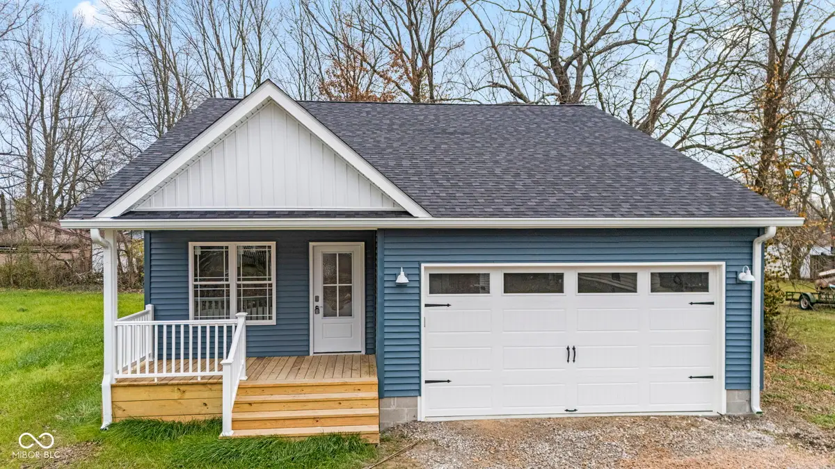 161 S Fifth Street, Austin, IN 47102 - Image #1